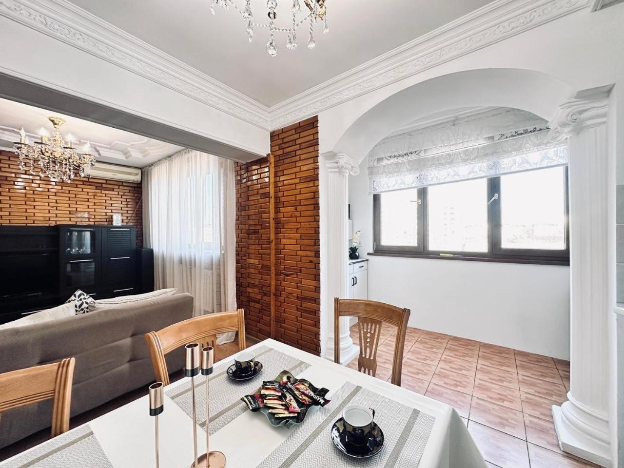 3 Ком Квартира На Абая Сейфуллина Almaty Luaran gambar